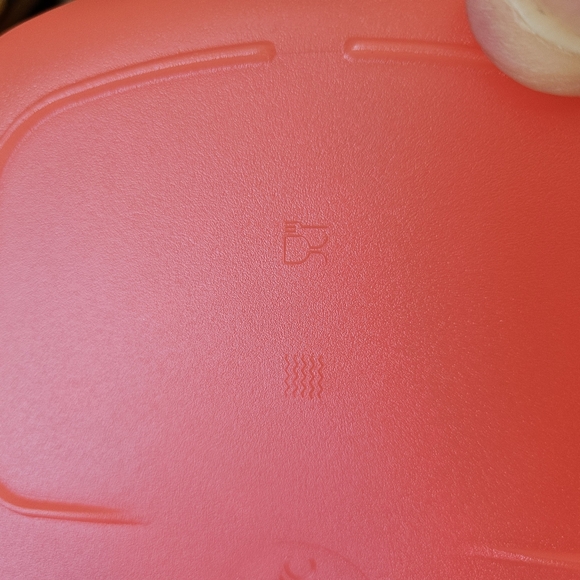 Tupperware containers - Picture 3 of 3